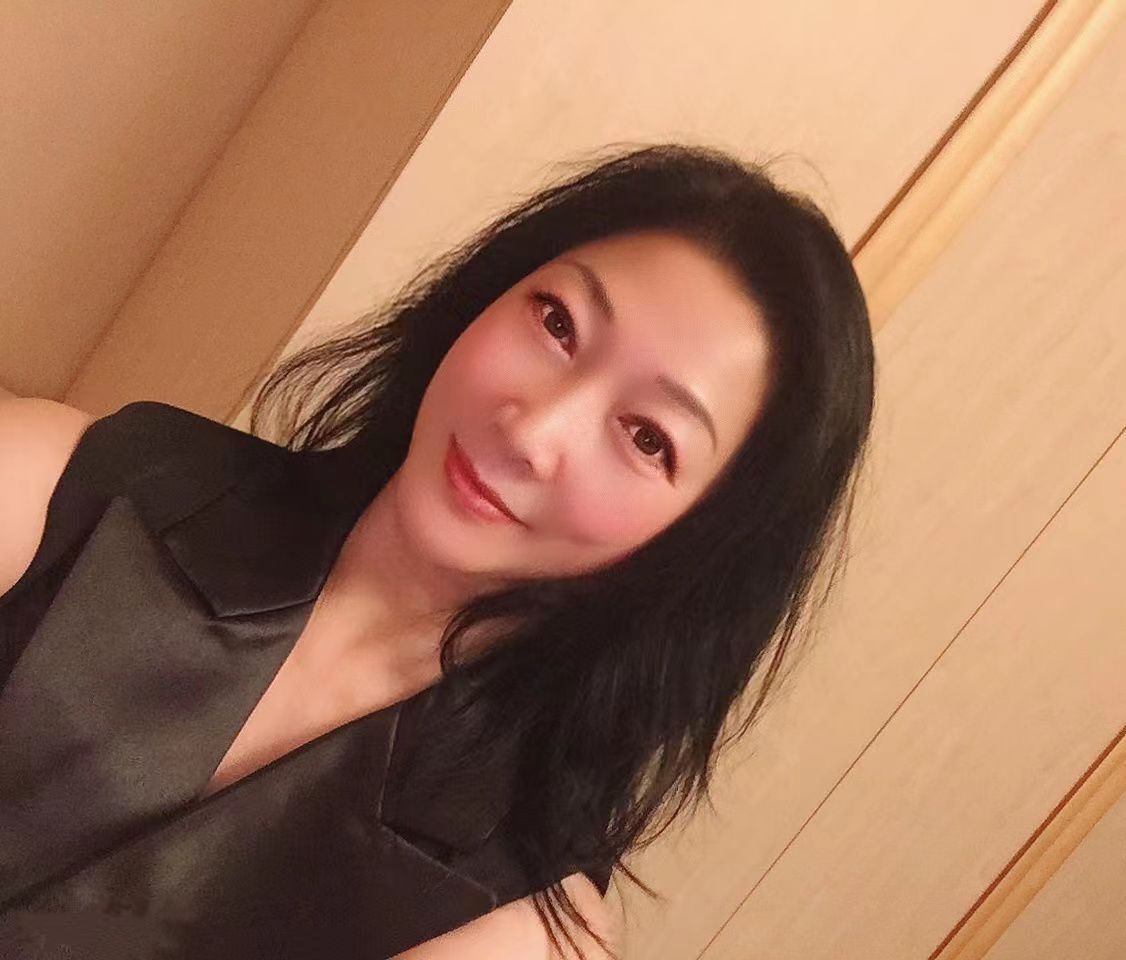 大奶子大屁股带点小气质